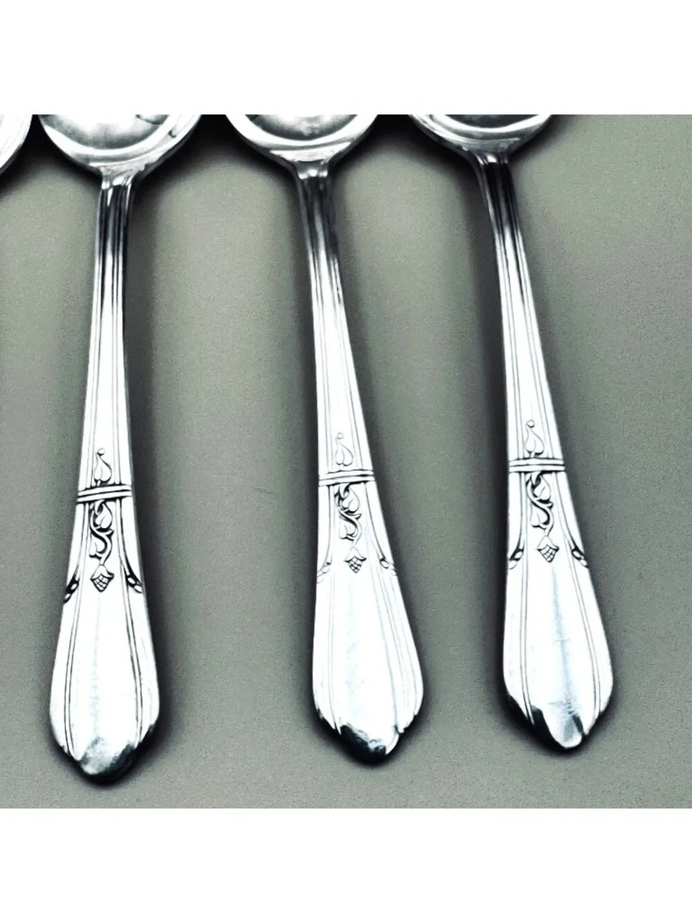 5 COUNTESS II Simeon L & George H Rogers Oval Soup Spoons Silverplate Oneida